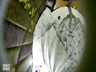 隔音效果非常好的钟点炮房TP秃顶大叔和情妇偷情搞得多了吧头发都掉光了